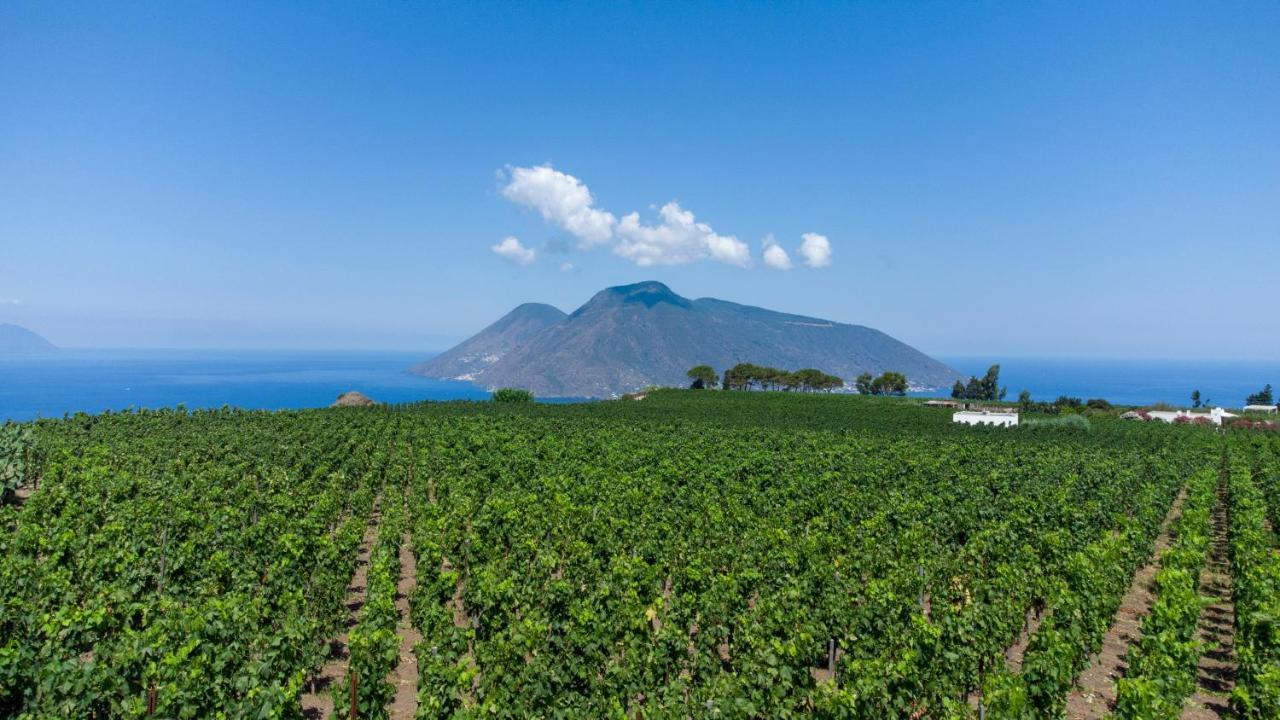 Castellaro Wine Resort Città di Lipari Esterno foto