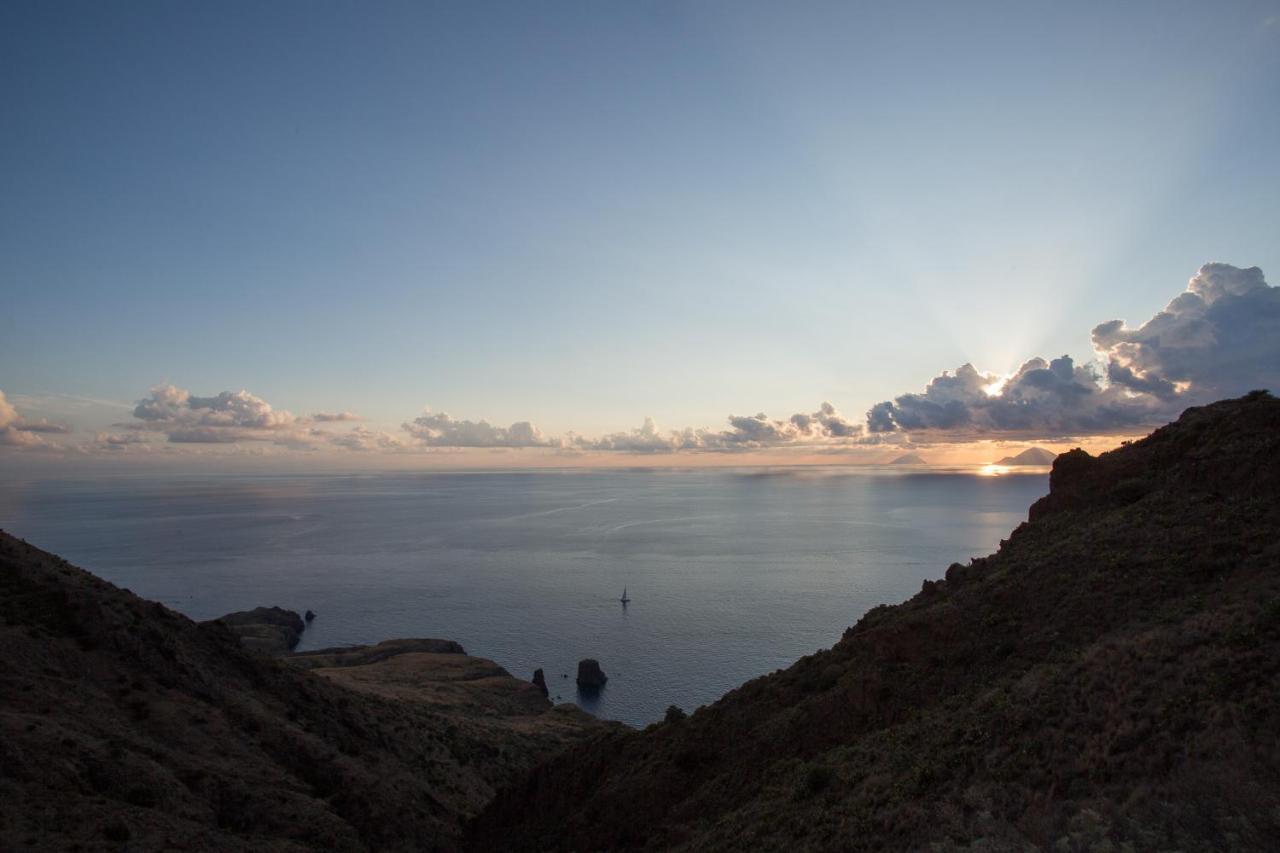 Castellaro Wine Resort Città di Lipari Esterno foto